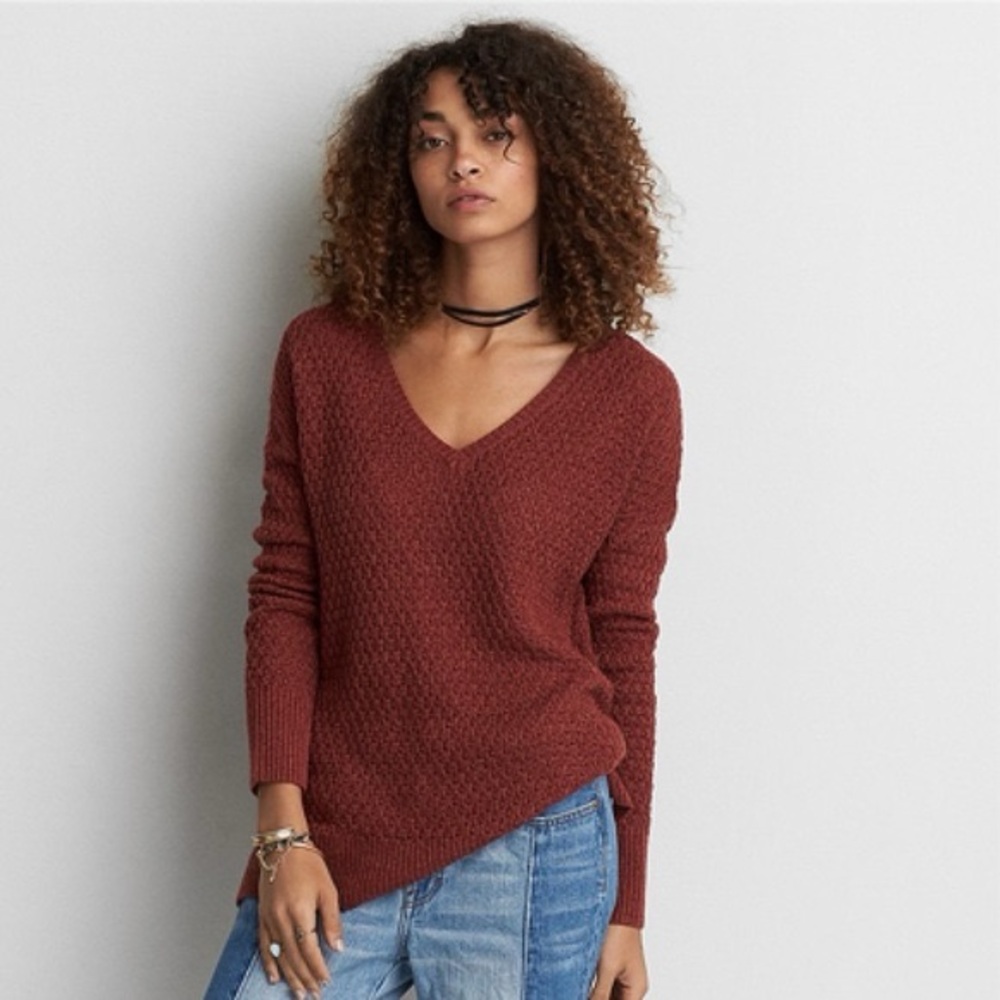 AEO Textured V-Neck Sweater